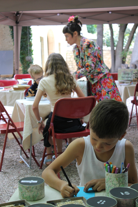Enfants qui poétisent à Caunes